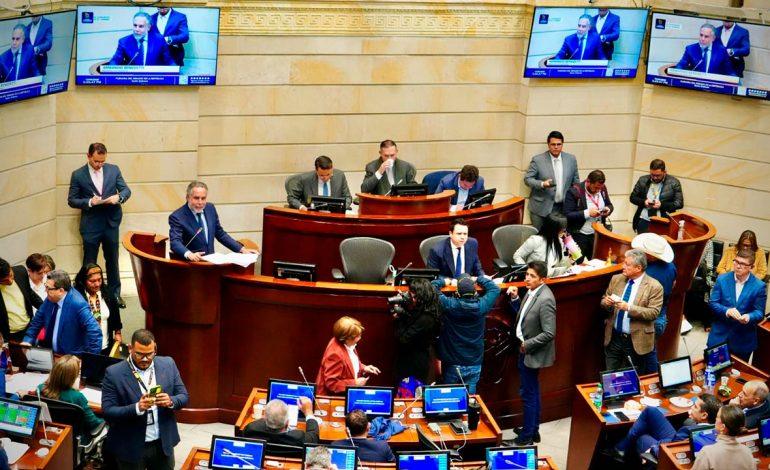 La jugada del Congreso: revivir la reforma laboral para contrarrestar la consulta del Gobierno