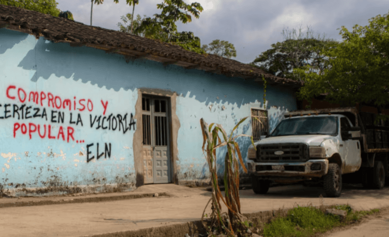 Paro armado del ELN provoca restricciones y pone en jaque la seguridad nacional