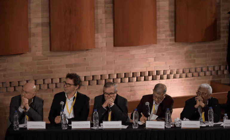 Contraloría prende las alarmas por incumplimientos en la reparación a víctimas ordenada por la JEP