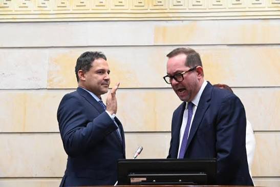 ¿Qué hace el presidente del Senado? Estas son las funciones que asumirá Honorio Henríquez