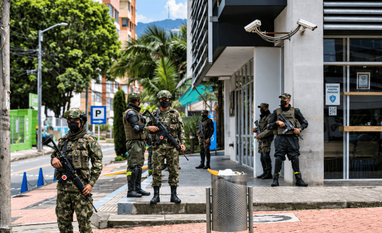 Proponen apoyo militar en tres localidades de Bogotá por problemas de seguridad