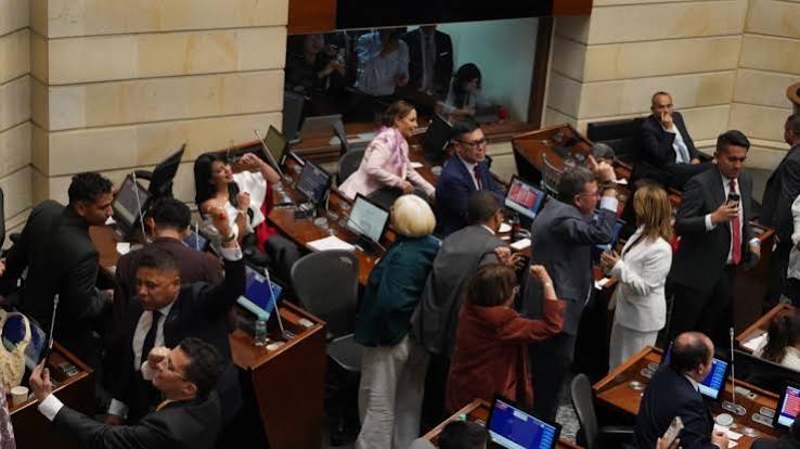 Presupuesto 2027 enfrenta su primer pulso en el Congreso: dudas por deuda y promesa de austeridad