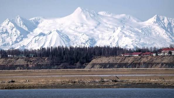 Terremoto de magnitud 6,3 sacude Alaska: autoridades reportan cerca de 10 réplicas