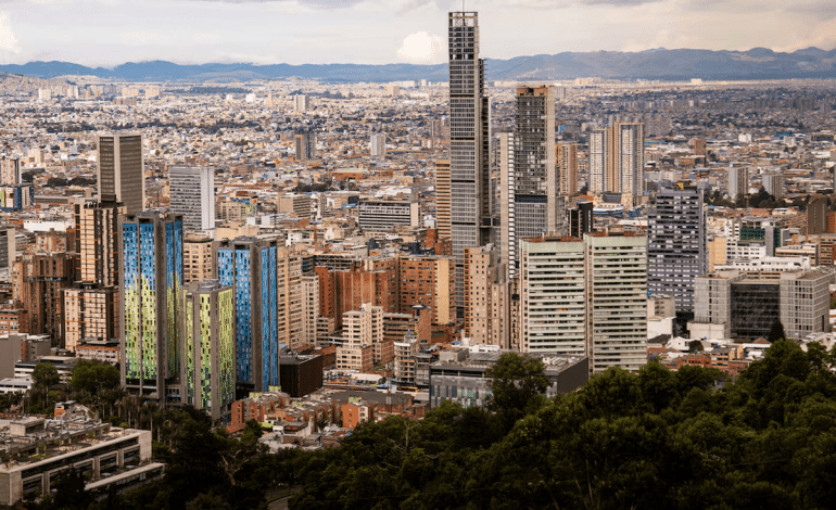 Bogotá se abre paso entre los grandes destinos de sudamérica: lonely planet destaca su cocina