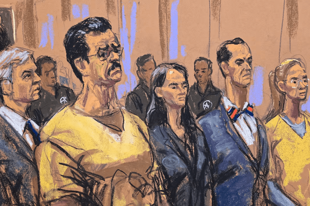 Nicolás Maduro y Cilia Flores durante una audiencia judicial en Nueva York por nuevos cargos de conspiración para cometer torturas.