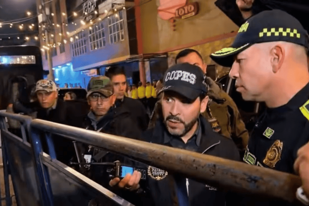 Integrantes de la Fuerza Pública durante la Operación Kratos realizada en Bogotá el 28 de octubre de 2026.